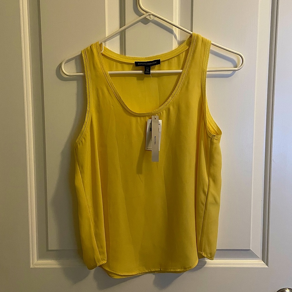 NWT Banana Republic Yellow Sleeveless Top